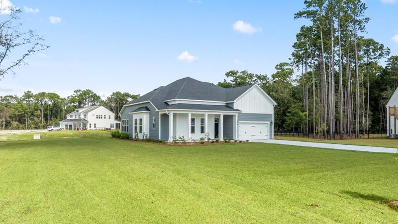 8056 Trailhead Ln, Awendaw, SC 29429