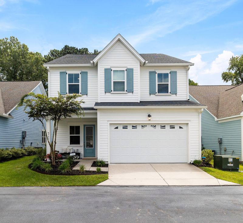 5005 Conestoga Dr, Hanahan, SC 29410