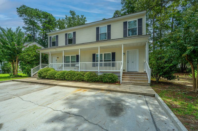 115 Harolee Ln, Summerville, SC 29485