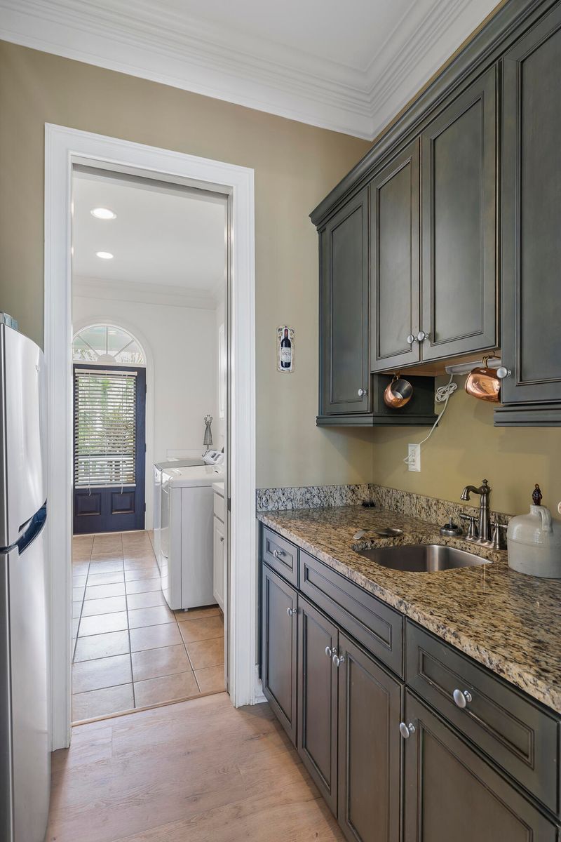 2011 Brick Kiln Pw, Mount Pleasant, SC 29466