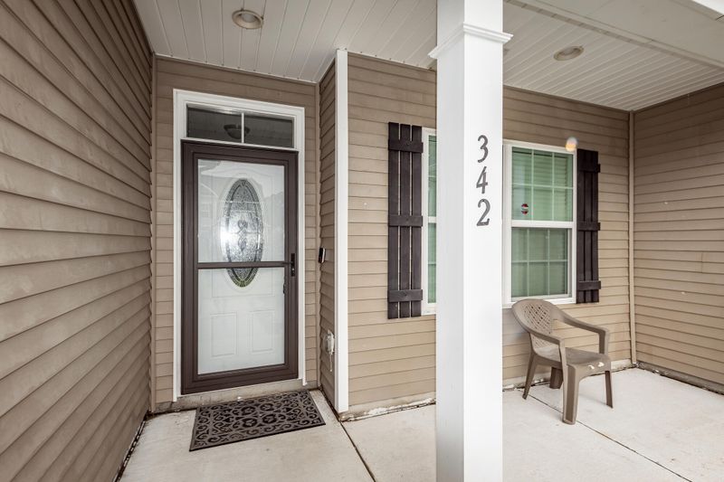 342 Silverleaf Ln, Moncks Corner, SC 29461