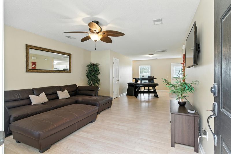 82 Blue Jasmine Ln, Summerville, SC 29483
