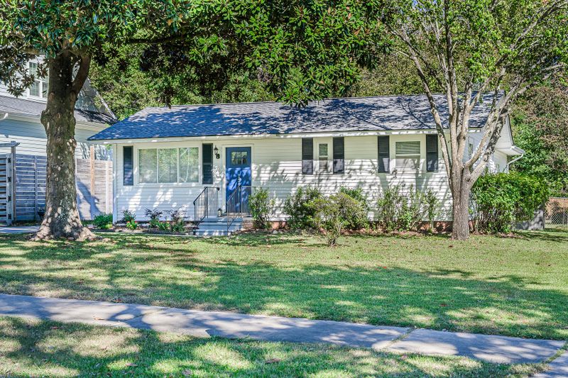 1226 Maxwell St, North Charleston, SC 29405