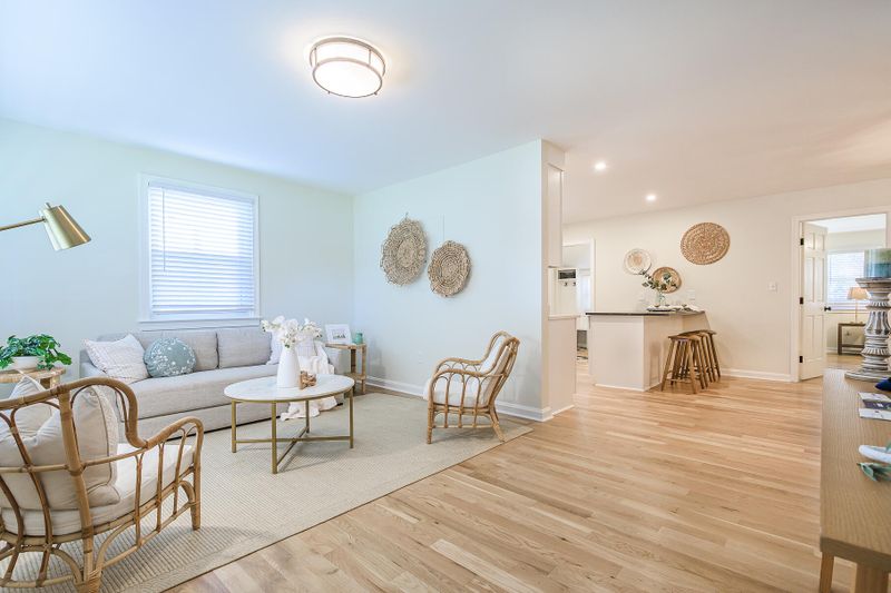 1226 Maxwell St, North Charleston, SC 29405
