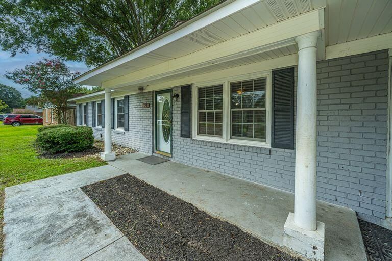 24 Raritan Rd, Goose Creek, SC 29445