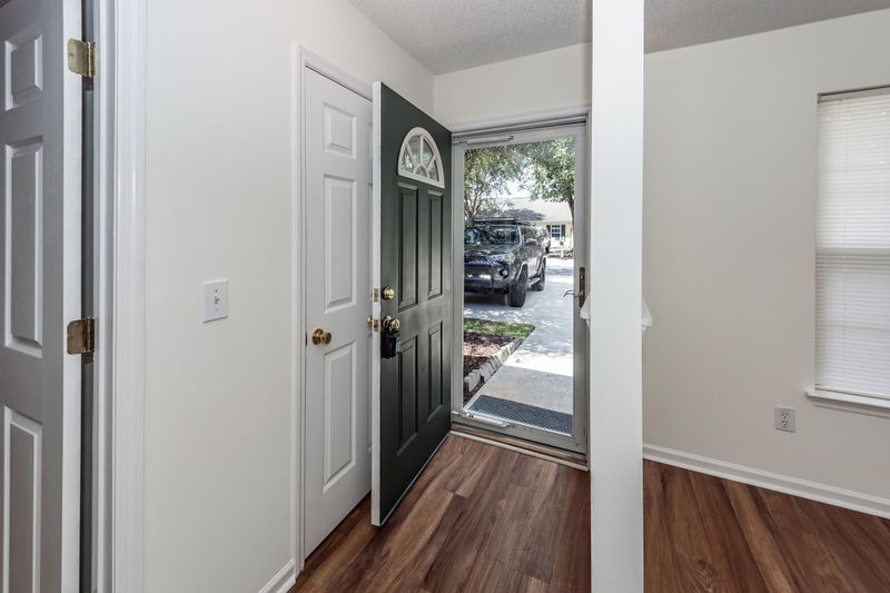 1291 Apex Ln, James Island, SC 29412