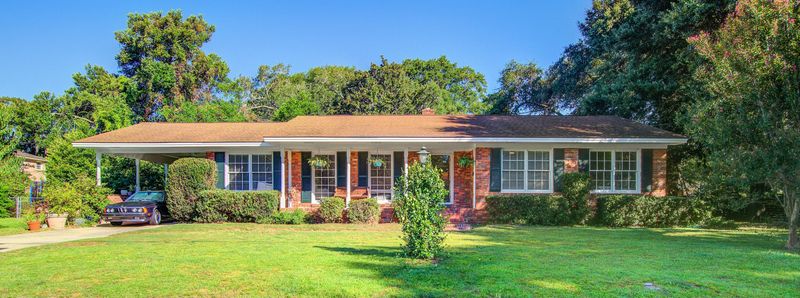 1232 W Capers Rd, Charleston, SC 29412