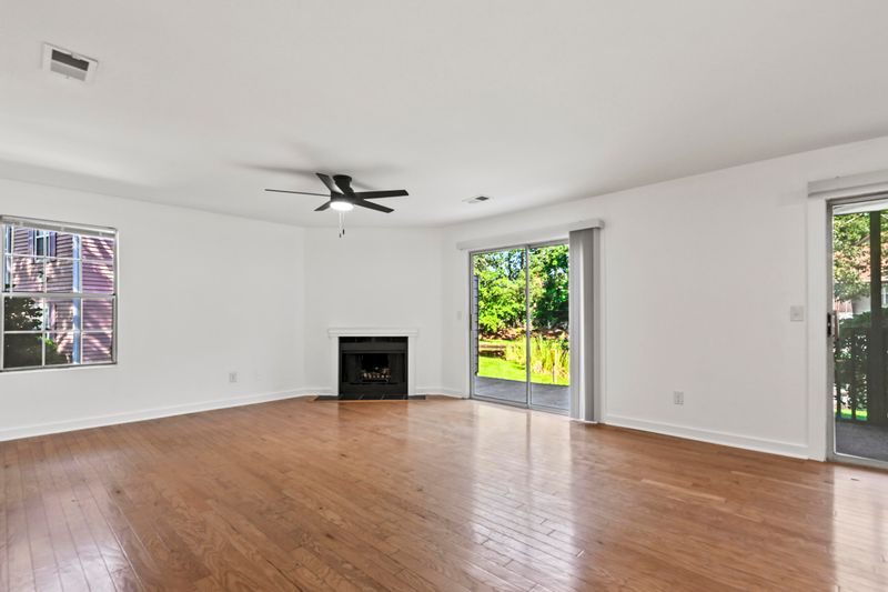 7920 Parklane Ct #A, North Charleston, SC 29418
