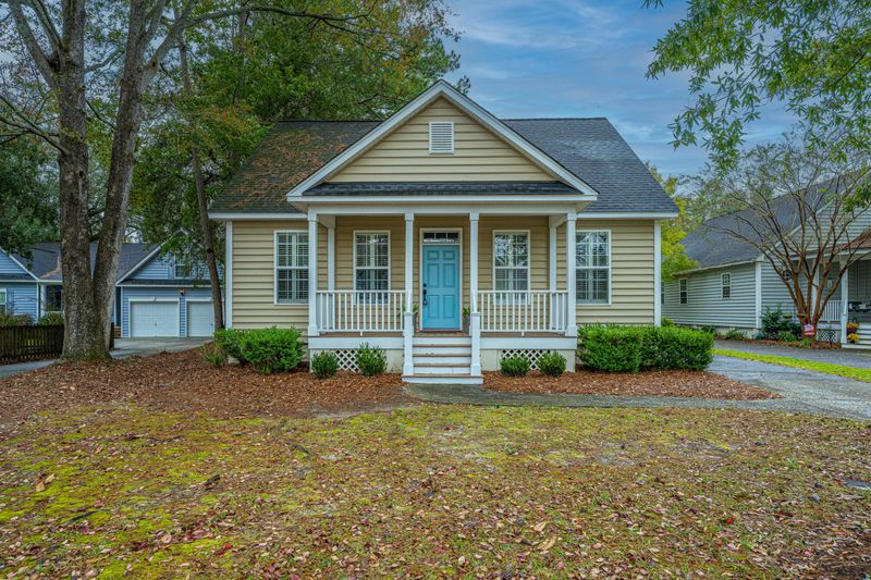 415 Waring St, Summerville, SC 29483