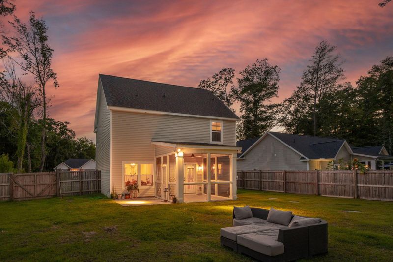 1989 Nitsa St, Johns Island, SC 29455