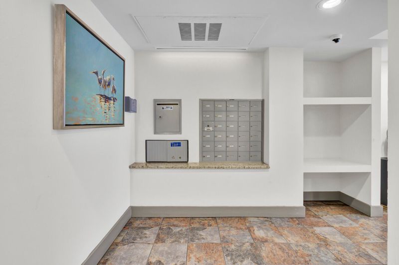 76 Society St #32, Charleston, SC 29401