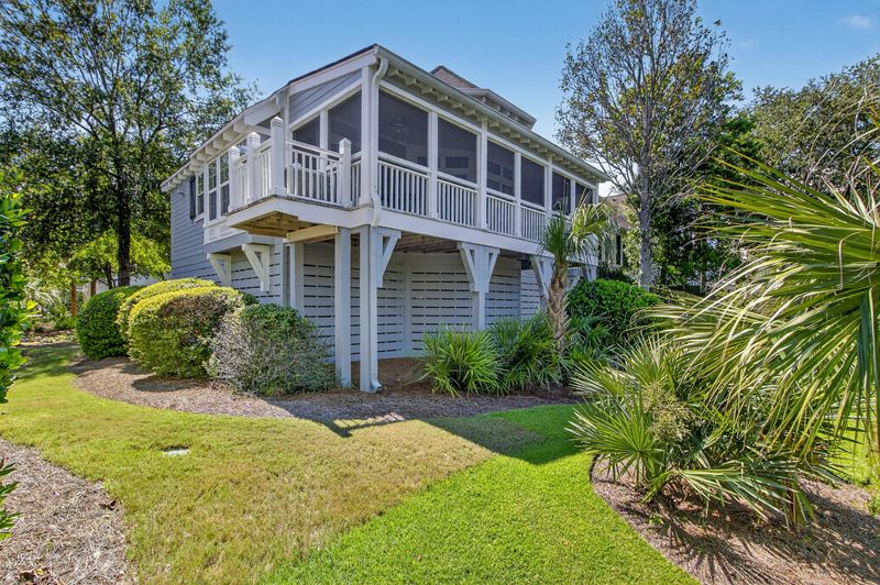 1529 Sea Palms Crescent, Mount Pleasant, SC 29464