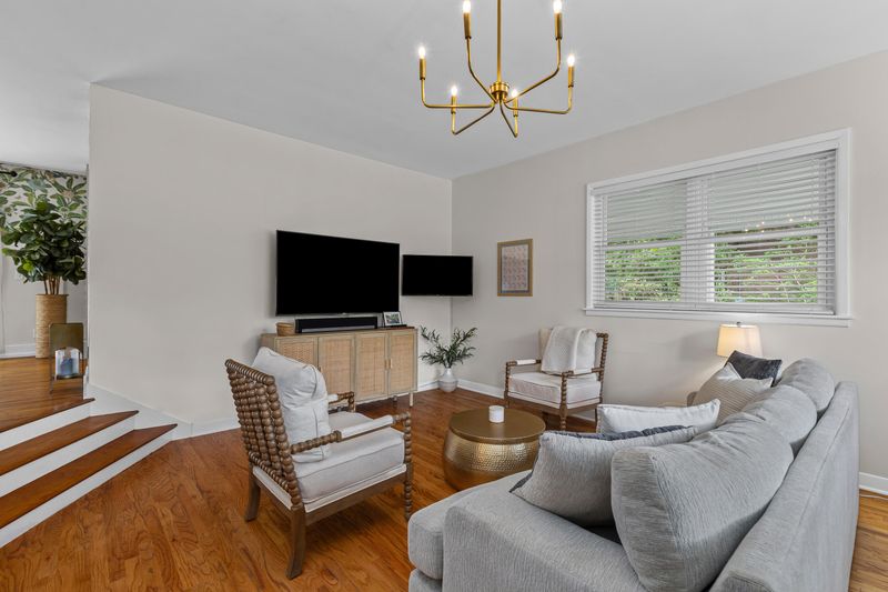 1767 Gilbert St, Charleston, SC 29412