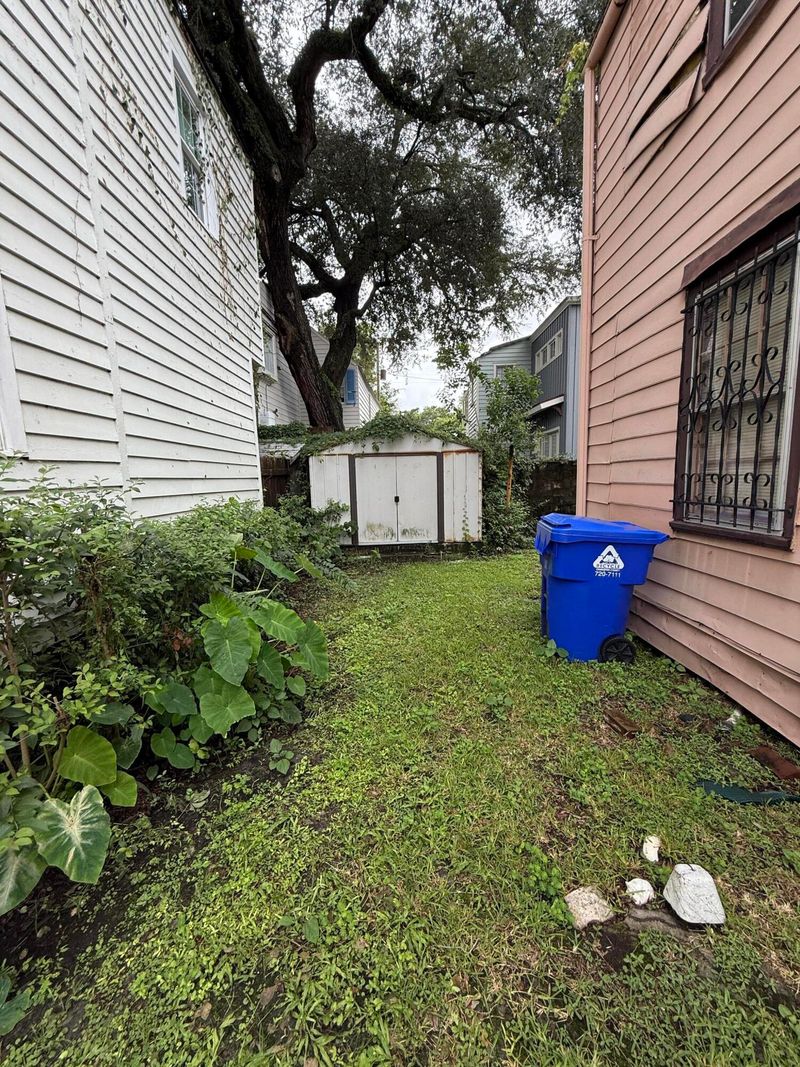 43 Ashe St, Charleston, SC 29403