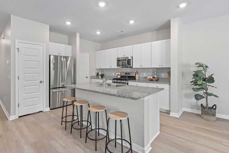 4114 Quincy Adams Ln, North Charleston, SC 29418