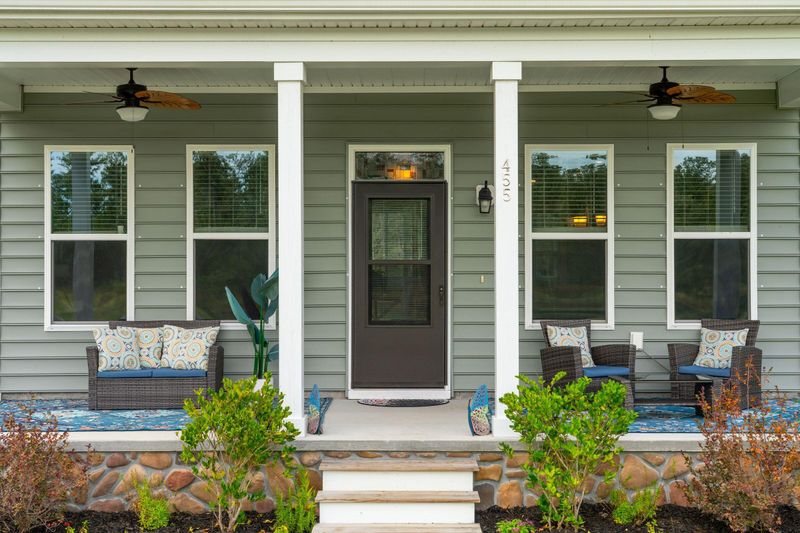 455 Hadley Dr, Huger, SC 29450