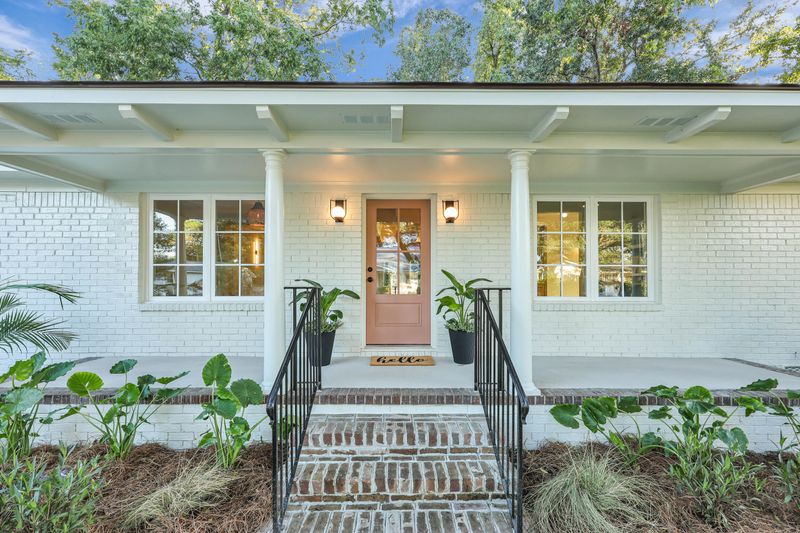 1452 Glencoe Dr, Mount Pleasant, SC 29464