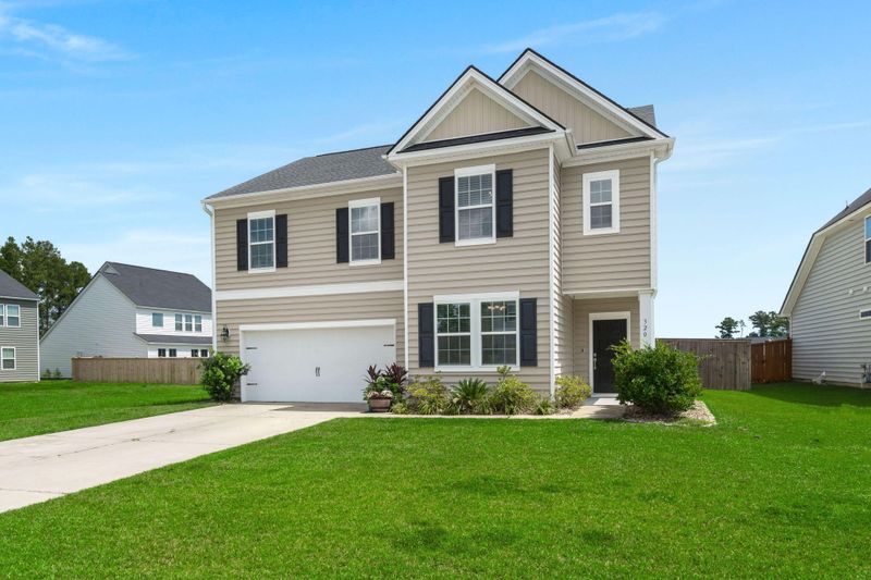 320 Blue Shadows Ct, Summerville, SC 29486