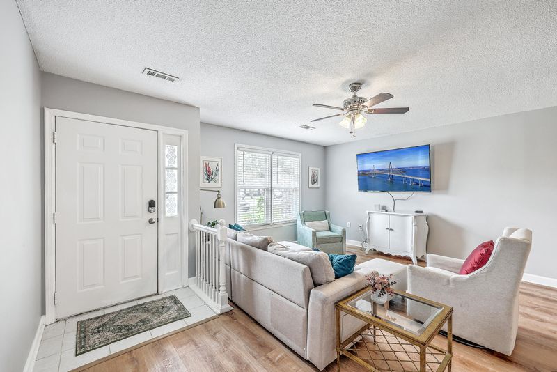 4322 Briarstone Ct, North Charleston, SC 29418