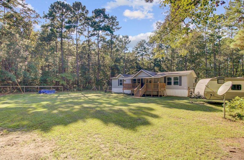 1218 Spring Hill Church Rd, Ridgeville, SC 29472