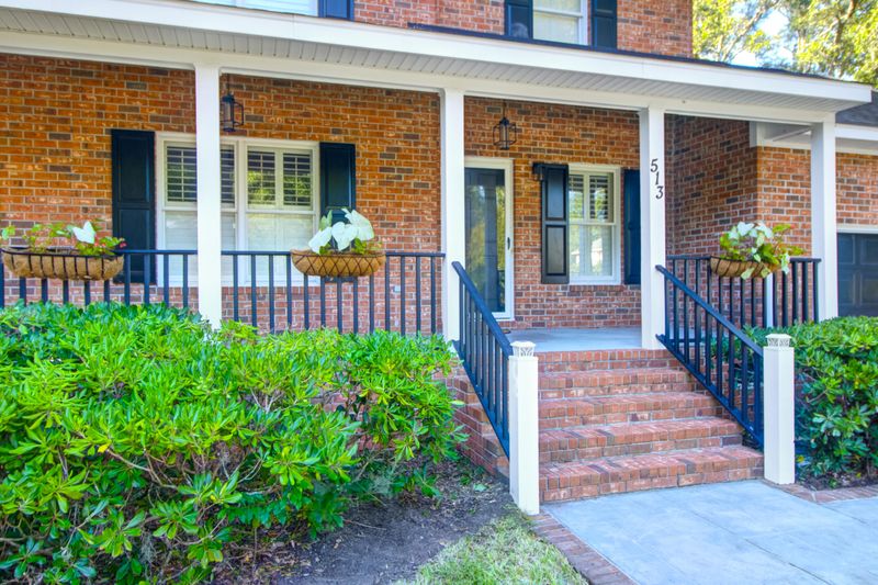 513 Sweetbay Rd, Charleston, SC 29412