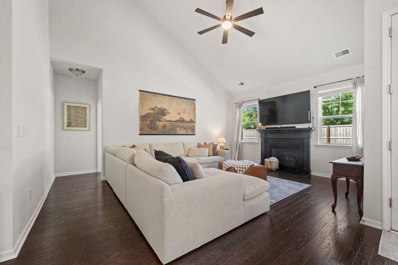 305 Knawl Rd, Moncks Corner, SC 29461