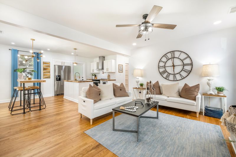 3786 Hottinger Ave, North Charleston, SC 29405