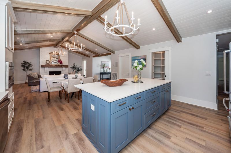 2404 Waterway Blvd, Isle Of Palms, SC 29451