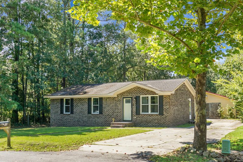 96 Sheriffs Ln, Moncks Corner, SC 29461