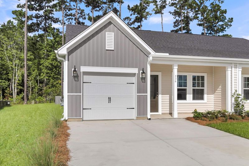 936 Dusk Dr, Summerville, SC 29486