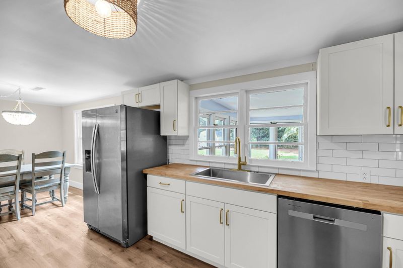 5059 Highway 162, Hollywood, SC 29449