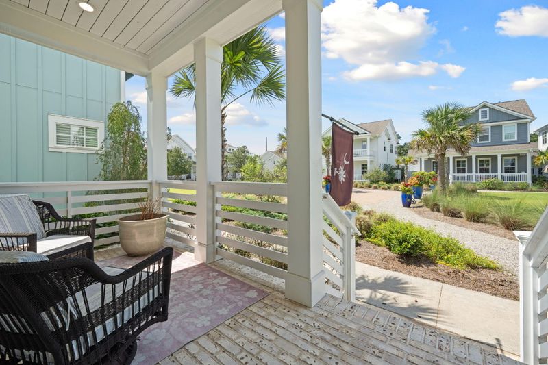 1331 W Stanfield Ave, Mount Pleasant, SC 29464