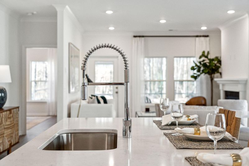 1025 Oak Yard Ln, Summerville, SC 29485