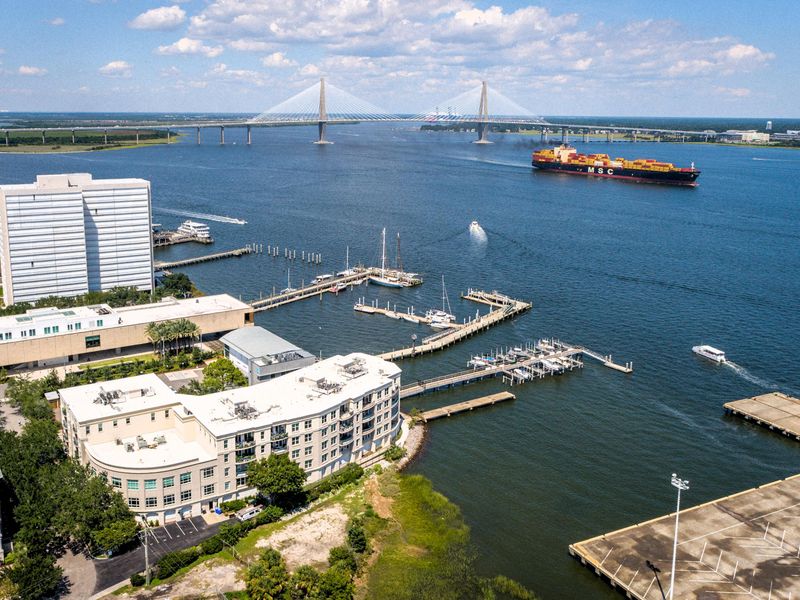 2 Wharfside St #2-C, Charleston, SC 29401