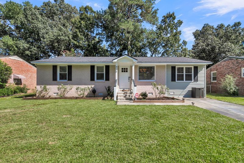 808 Cartwright Dr, Charleston, SC 29414