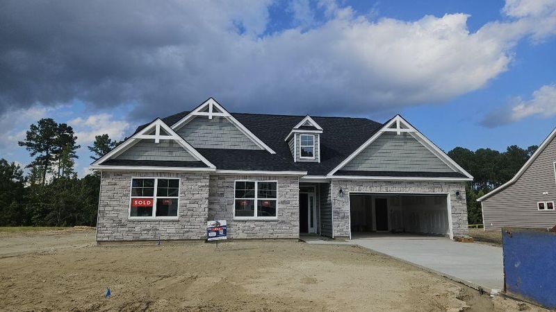 225 Huguenot Trl, Huger, SC 29450