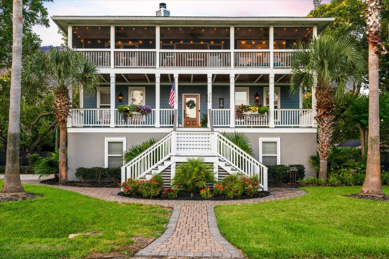 776 Grimsley Dr, Charleston, SC 29412