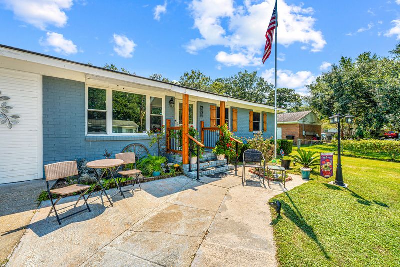 404 Tammie Ave, Goose Creek, SC 29445