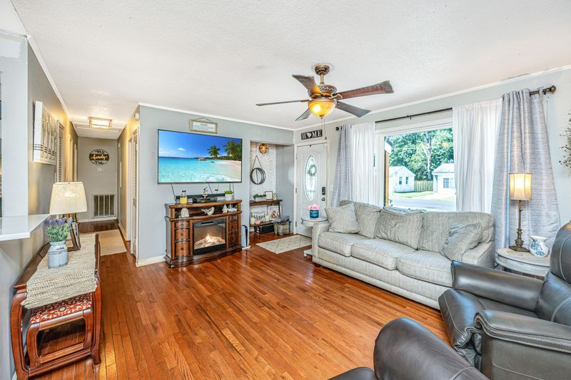 404 Tammie Ave, Goose Creek, SC 29445