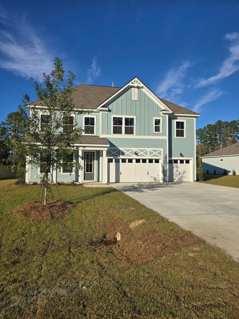 734 Breakers Reef Ln, Huger, SC 29450