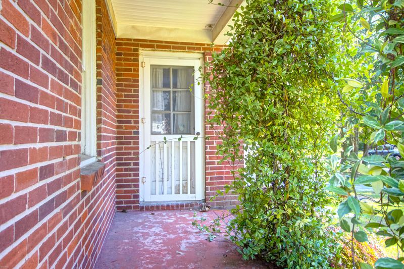 45 Colleton Dr, Charleston, SC 29407