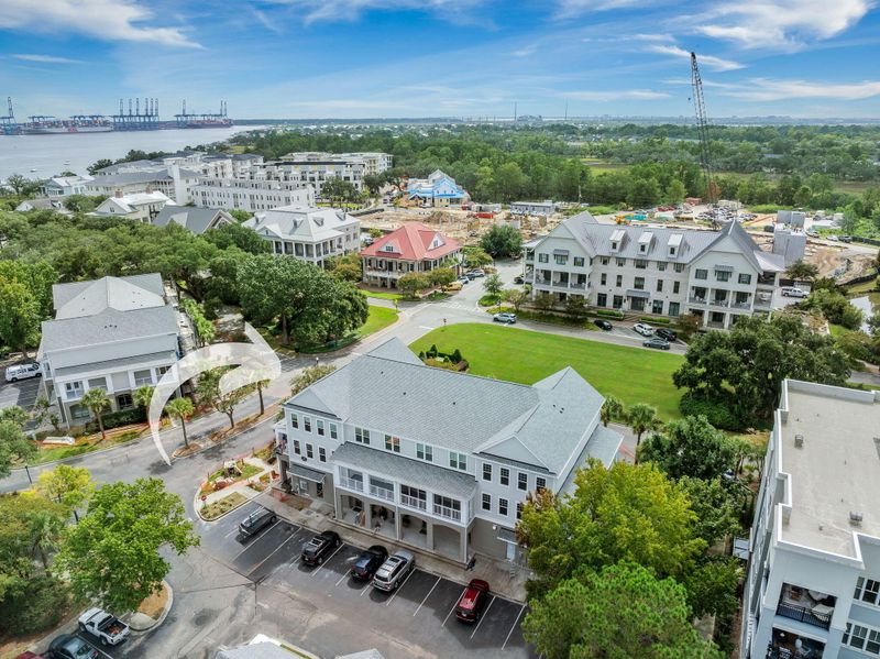 130 River Landing Dr #12204, Charleston, SC 29492