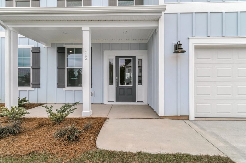 115 Sawlog Dr, Summerville, SC 29486