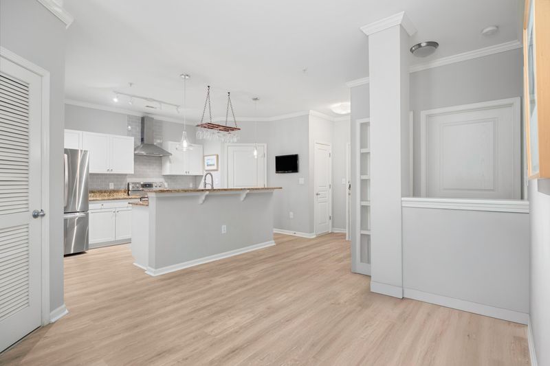 200 Bucksley Ln #201, Charleston, SC 29492