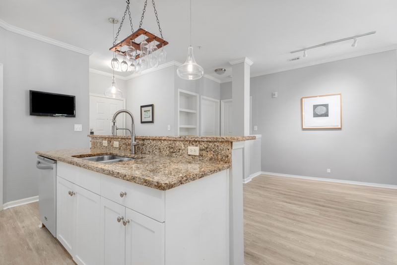 200 Bucksley Ln #201, Charleston, SC 29492
