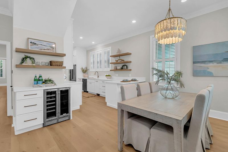 2038 Pierce St, Charleston, SC 29492