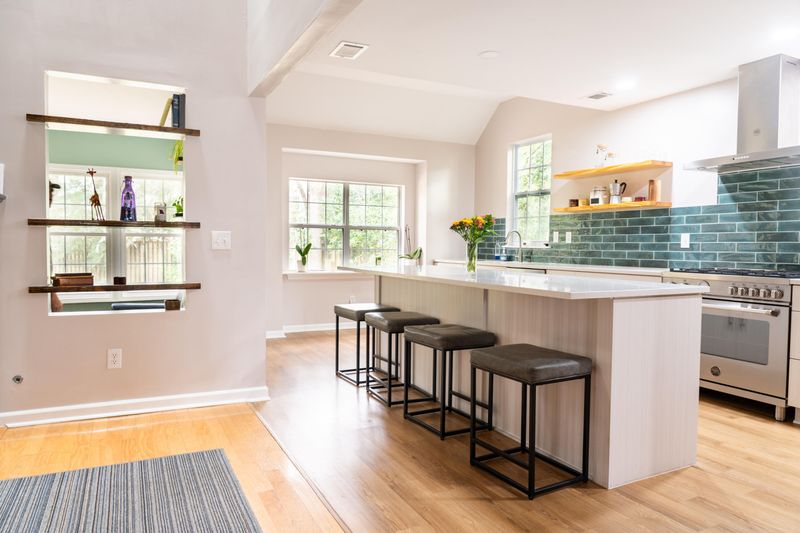 742 Majestic Oak Dr, Charleston, SC 29412