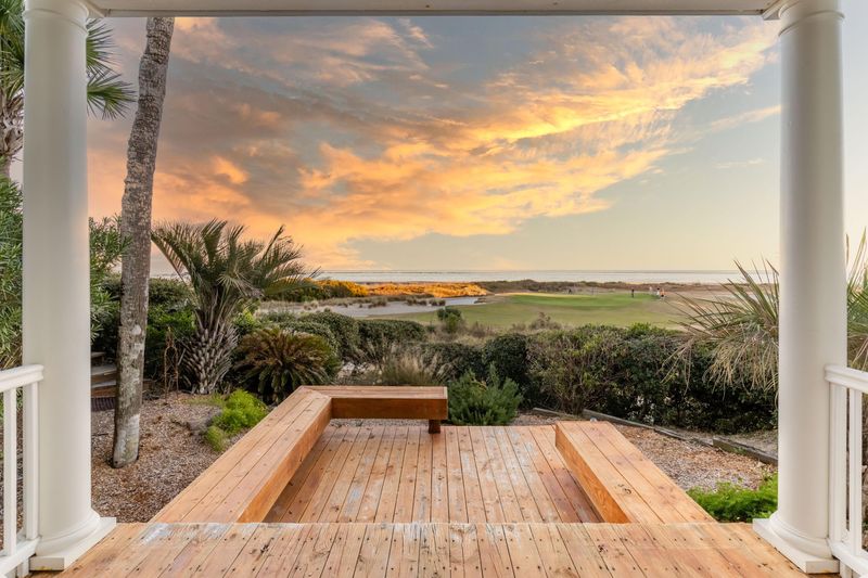 42 Ocean Point Dr, Isle Of Palms, SC 29451