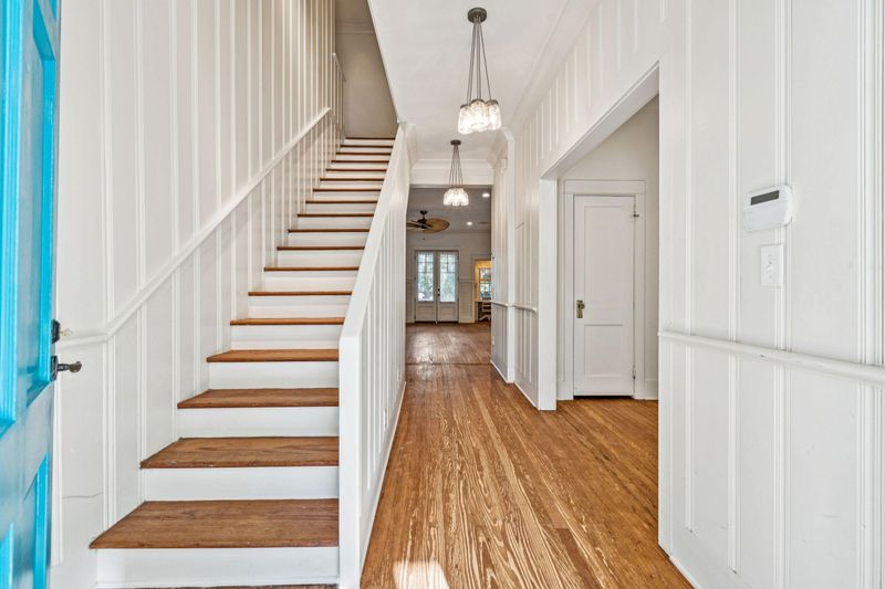 2424 Middle St, Sullivans Island, SC 29482