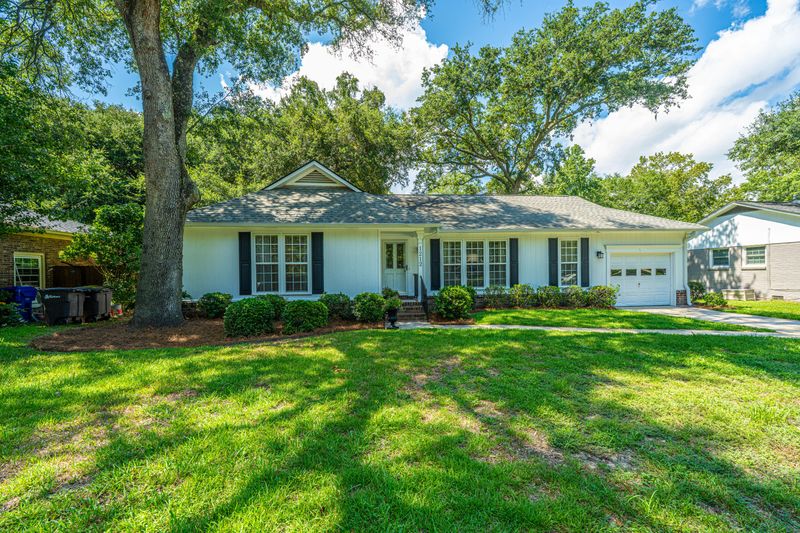 1212 Oldwanus Dr, Mount Pleasant, SC 29464